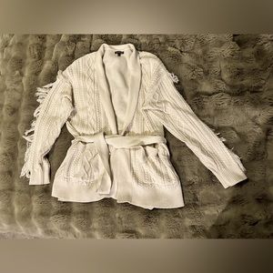 Who What Wear Fringed Belted Cable
Cardigan - Ivory (Size Large)